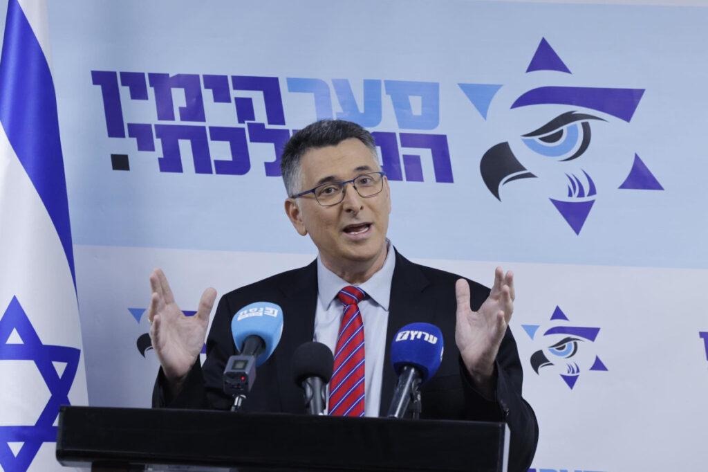 הקואליציה אישרה והסכימה: נצרף את הימין הממלכתי לממשלה