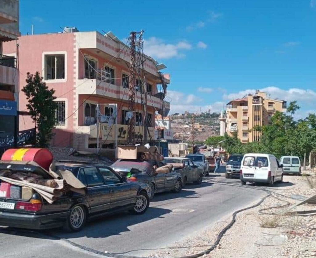 בזמן שנסראללה עושה שרירים – תושבי דרום לבנון נמלטים מבתיהם