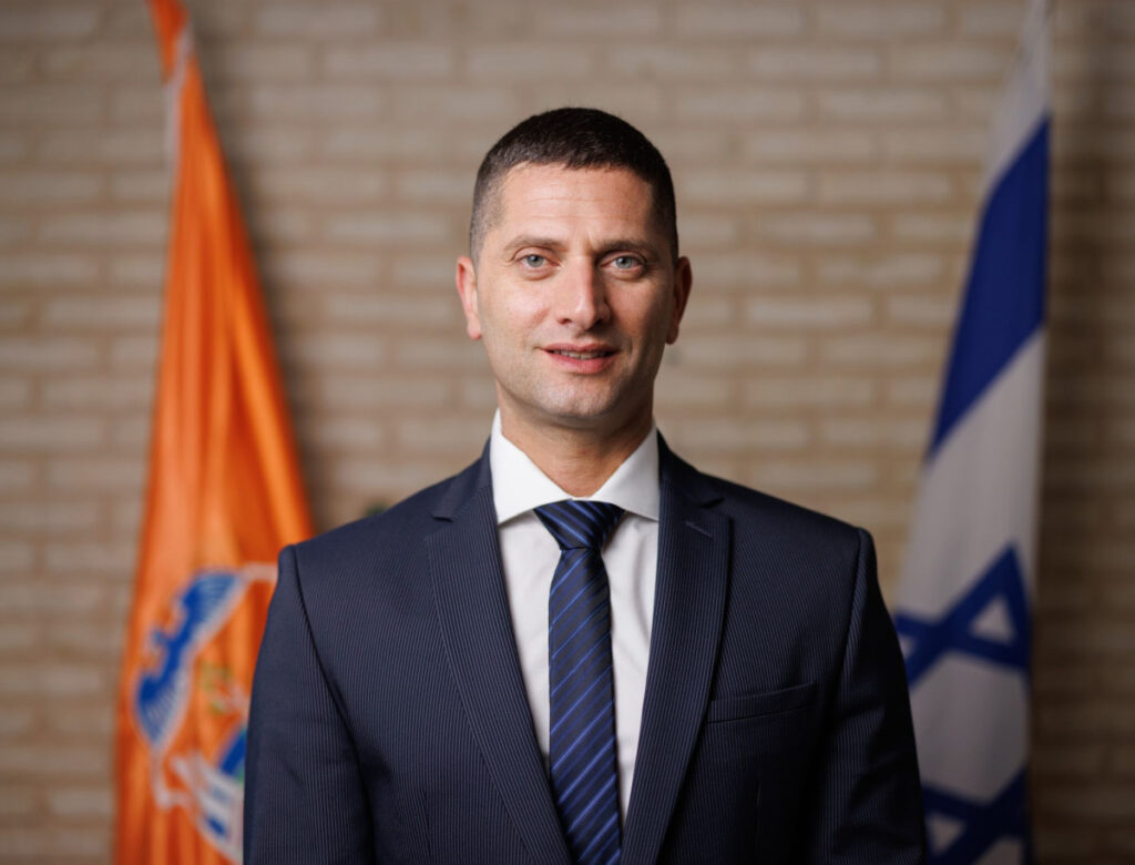 ראש עיריית נשר בראיון: "נוצרה הזדמנות להרחקת חיזבאללה מהגבול"