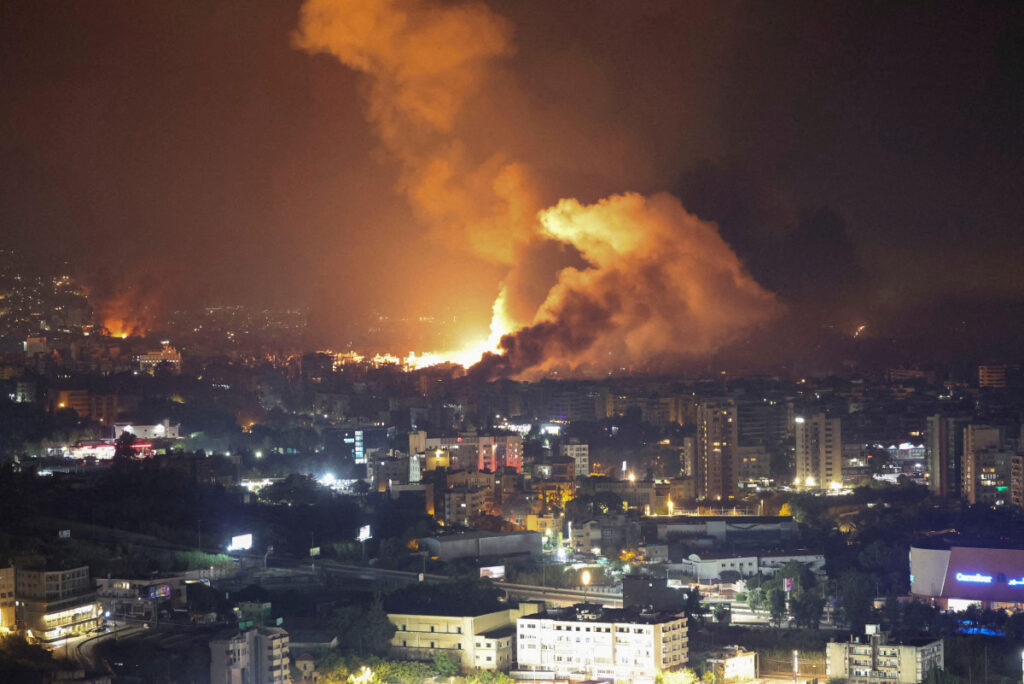 דיווחים על פיצוץ בניין בביירות; צה"ל: תוקפים את חיזבאללה בלבנון