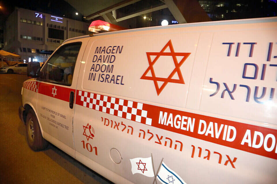 טרגדיה בנגב: ילדה בת 7 נהרגה משער מתכת שנפל עליה