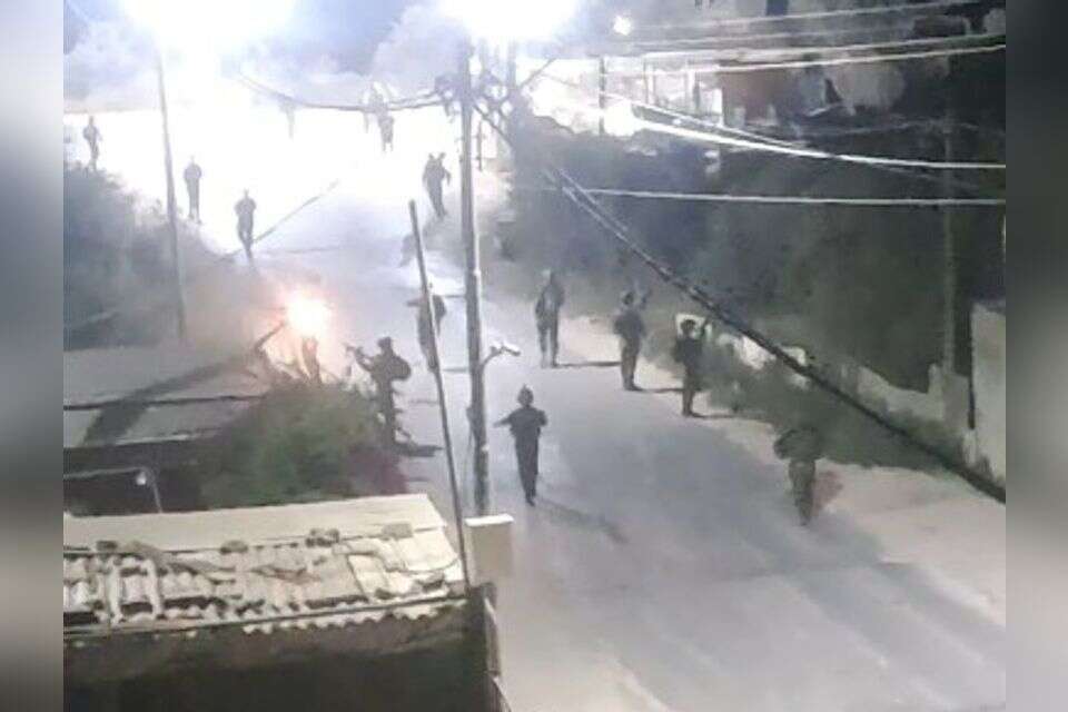 דיווח עזתי: שלושה הרוגים ופצועים נוספים בתקיפת חיל האוויר בג'באליה שבצפון הרצועה