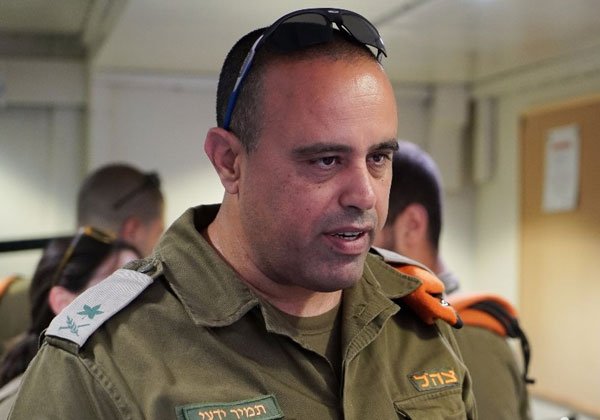 בעיצומה של המלחמה: מפקד זרוע היבשה, האלוף תמיר ידעי, פורש מצה"ל