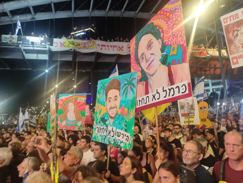 לעובדים אין נכסים אדירים או כוח פוליטי גדול, הם יכולים רק לעבוד או לשבות