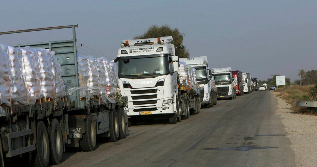 נתניהו דן בהעברת האחריות לסיוע הומניטרי לעזה לצבא הישראלי על רקע חששות ביטחוניים