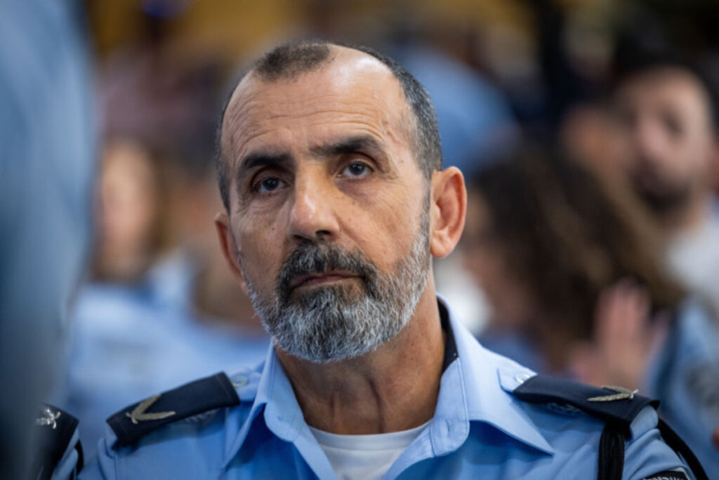 דני לוי משיב לגלי בהרב-מיארה: "לא מוכרת לי חובה להיוועץ איתך"