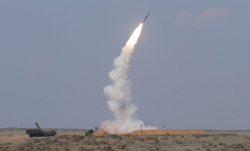חיל האוויר תקף את מערכת ההגנה האווירית S-300 הרוסית באיראן