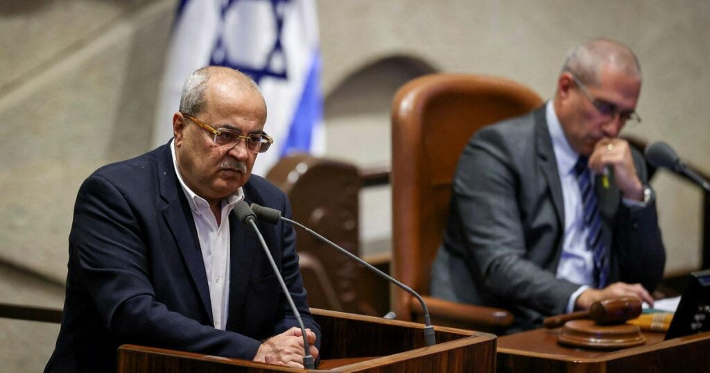 הצעת החוק הקואליציונית מבקשת למנוע כניסת מועמדים ערבים לכנסת ישראל ולהגביל את המעקב של בית המשפט העליון אחר הבחירות – ישראל חדשות