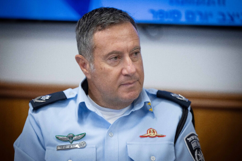ניצב יורם סופר פורש, אחרי שדחה תואר ולא צלח כפרויקטור