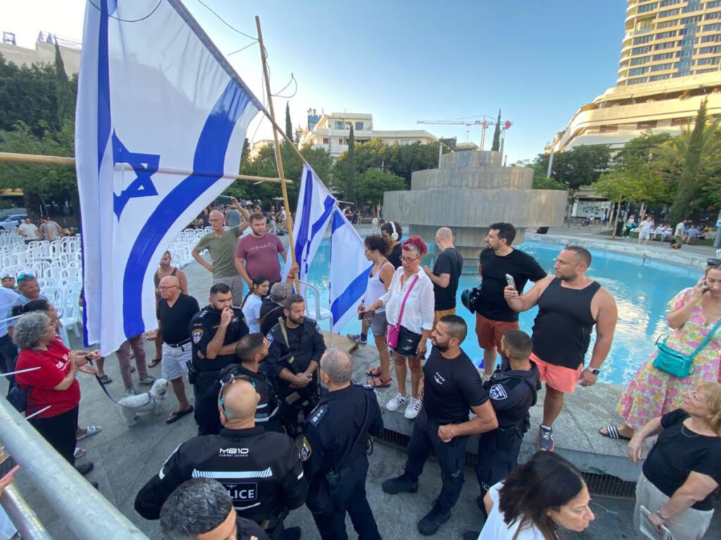 בית המשפט העליון קבע כי תפילת יום כיפור בתל אביב תתקיים בהפרדה