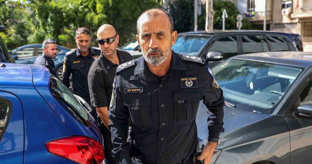 כוח הצנזורה: משטרת בן ג'ביר סיכלה הקרנת סרטים המציגים את הנרטיב הפלסטיני – מאמר מערכת של "הארץ"