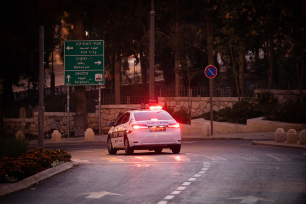 נעצרו שישה חשודים בעבירות מין במועדון סאדו מאזו בתל אביב