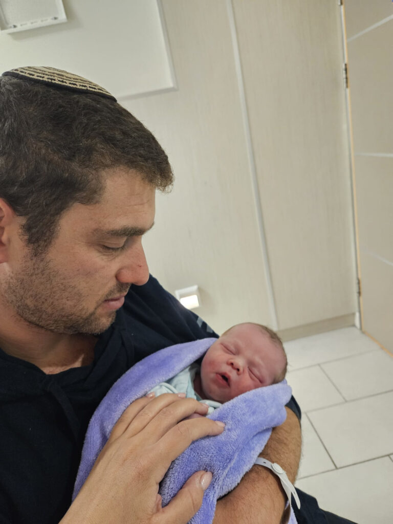 משפחתו של ישי גרינבאום שנפטר מפצעיו – תרמה את איבריו להשתלה