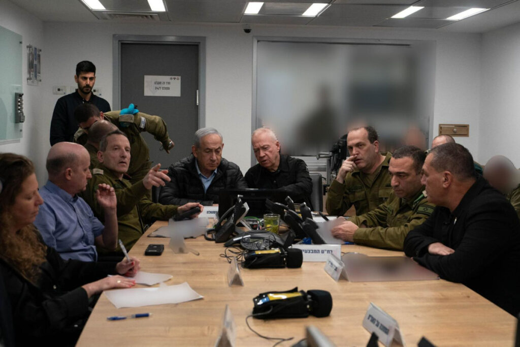 התקיפה באיראן צומצמה כדי לאפשר למשמרות המהפכה להכיל אותה