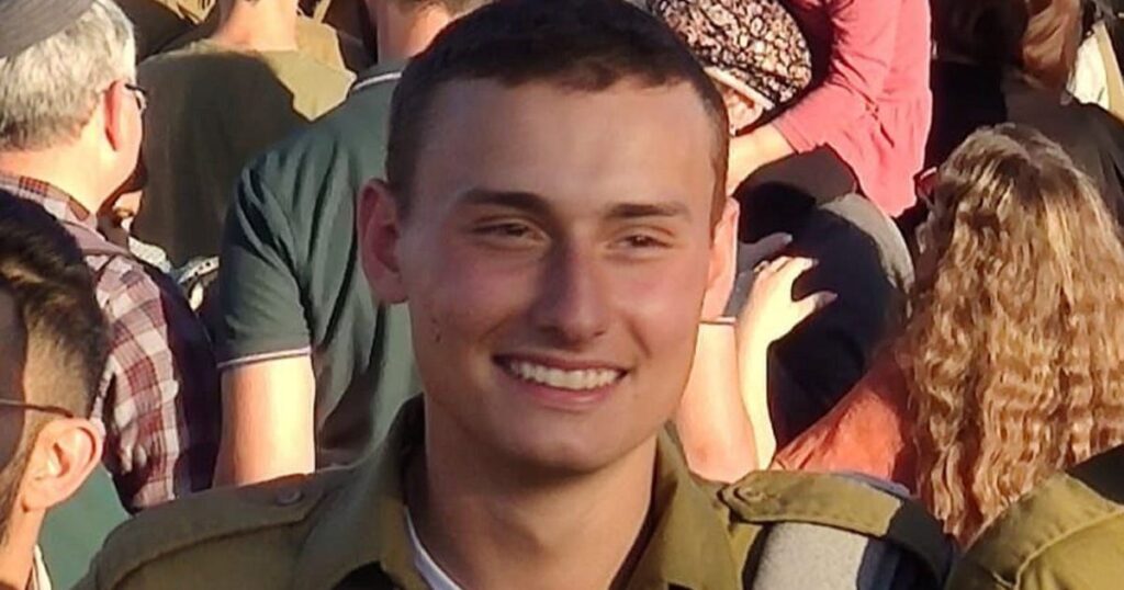 החייל הנוצרי שמת בהגנה על ישראל ראוי להצלב על קברו – חוות דעת