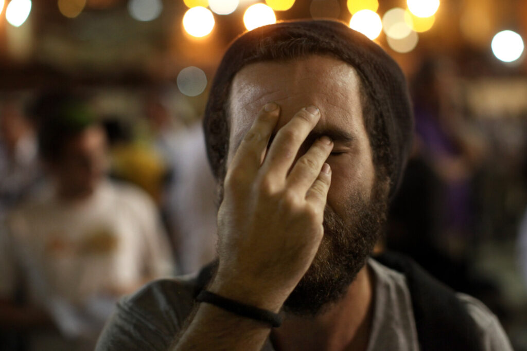 "כל בני אדם עושים טעויות": על הקשר בין פרואקטיביות, אחריות וסליחה