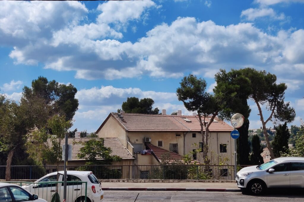 מזג האוויר: ירידה בטמפרטורות וסיכוי לגשם קל בצפון ובמרכז