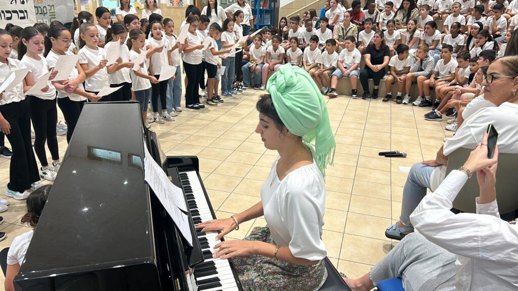 "זו השנה הראשונה, לומדים תוך כדי": מערכת החינוך תציין את טבח ה-7 באוקטובר