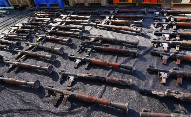 שנה למלחמה: צה"ל חושף לראשונה את השלל שנתפס מהמחבלים