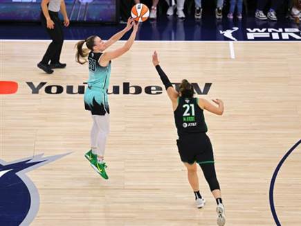 צפו: סל ניצחון ענק ליונסקו בגמר ה-WNBA