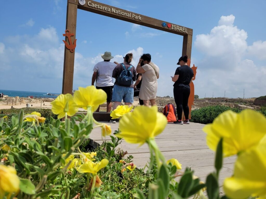 מזג האוויר: ירידה בטמפרטורות; הים התיכון מסוכן לרחצה