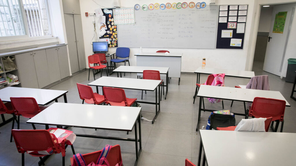 ממחר: תלמידים בבתי הספר ברשויות בצפון יעברו ללמידה מרחוק, לפני הפסקת האש