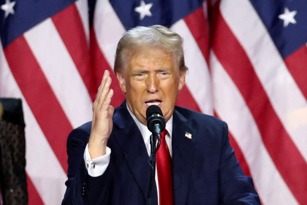 דונלד טראמפ לעמוס הוכשטיין: "תשיג עסקה עם לבנון"