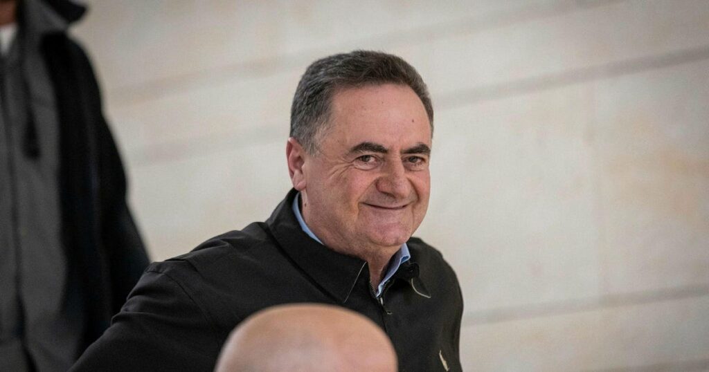 הישראלים נקרעים בין שר הביטחון החדש שלהם להאג – דעה