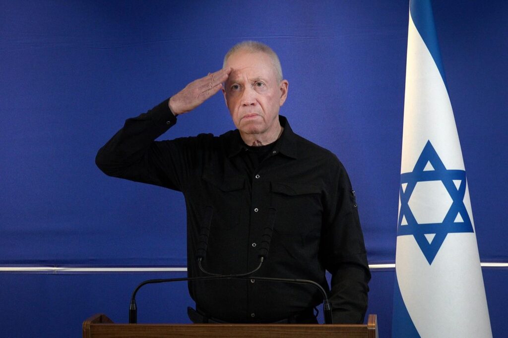 גלנט: "פוטרתי בשל מחלוקת על המחויבות להחזרת החטופים, גיוס חרדים וועדת חקירה ממלכתית"