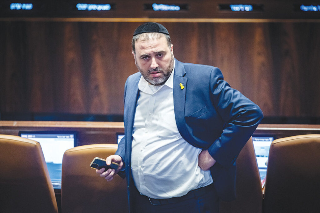 חבר מועצת ירושלים נגד שר הפנים: "מפר את החוק" | פרסום ראשון
