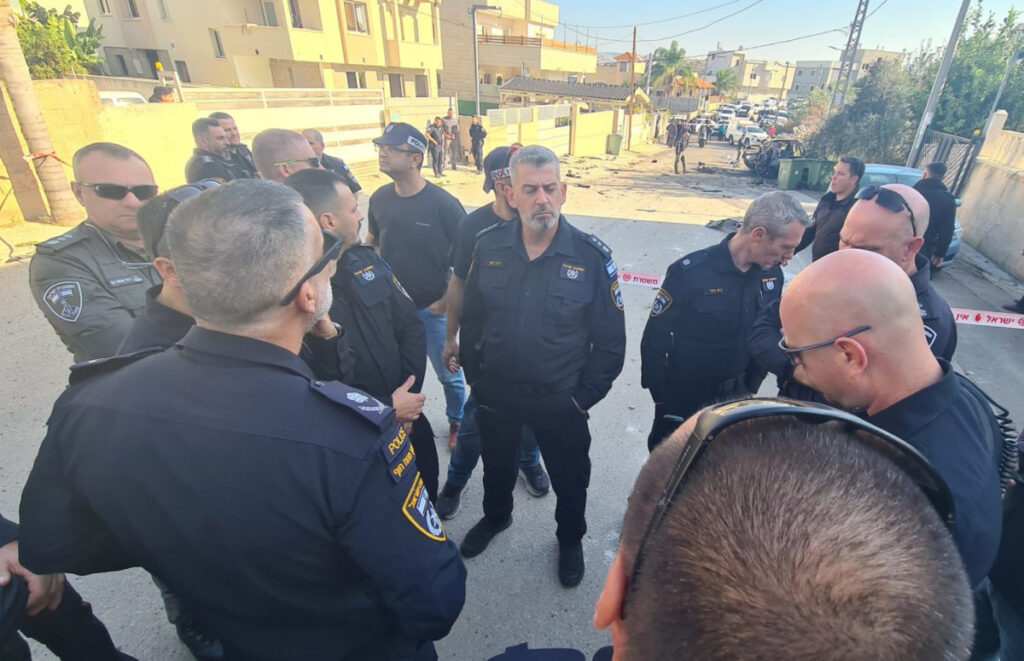 זיאד אבו מוך, מנהל בית ספר כבן 40, נהרג בפיצוץ מטען שהוצמד לרכבו