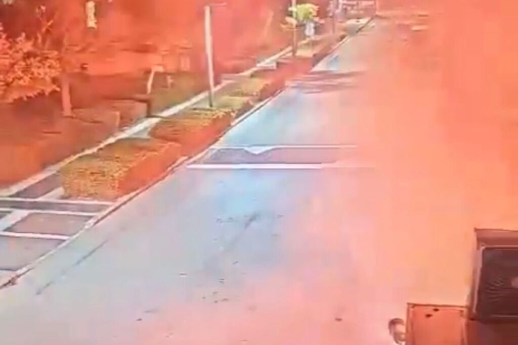 ירי פצצות התאורה לעבר בית רה"מ: שלושה עצורים, בהם תא"ל במילואים