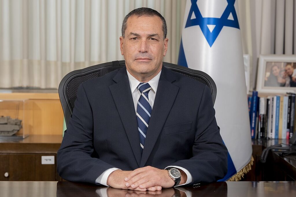 מנכ"ל משרד הביטחון אלוף במיל' אייל זמיר הודיע על סיום תפקידו