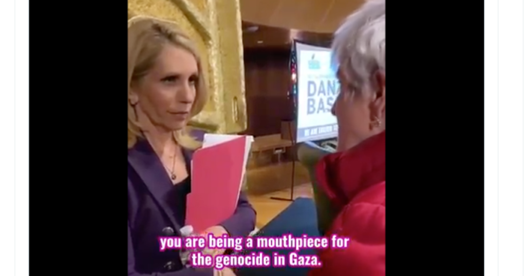 כתבת CNN דנה בש מתנגשת עם פעיל פרו-פלסטיני באירוע בית הכנסת בפילדלפיה – חדשות ארצות הברית