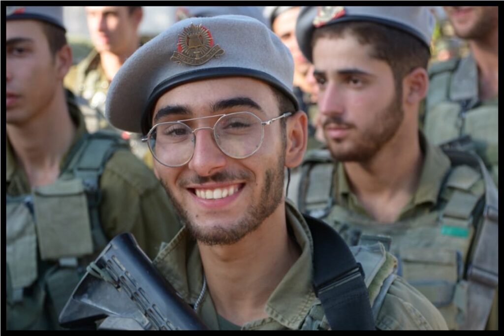 סמל אריאל סוסנוב (ששונוב), בן 20 מירושלים, נפל בלחימה בצפון