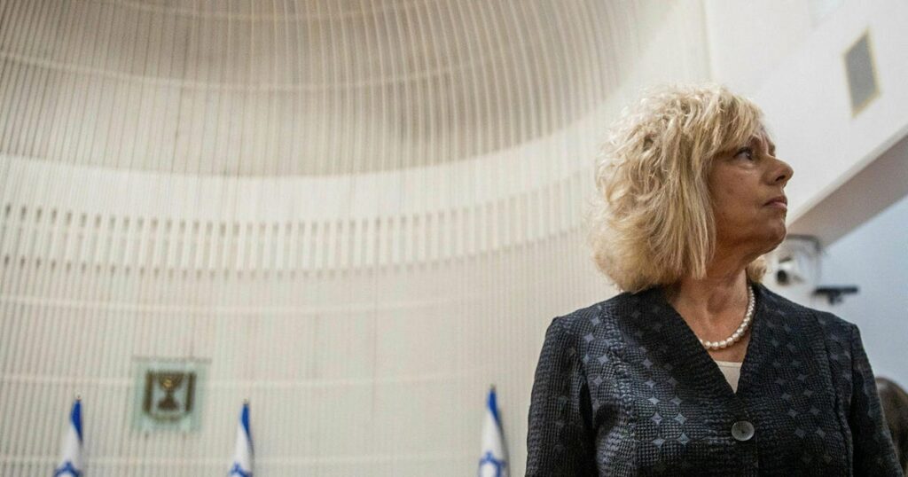 חציית הקו האדום של הדמוקרטיה: מדוע נתניהו רוצה לפטר את היועץ המשפטי לממשלה – חוות דעת