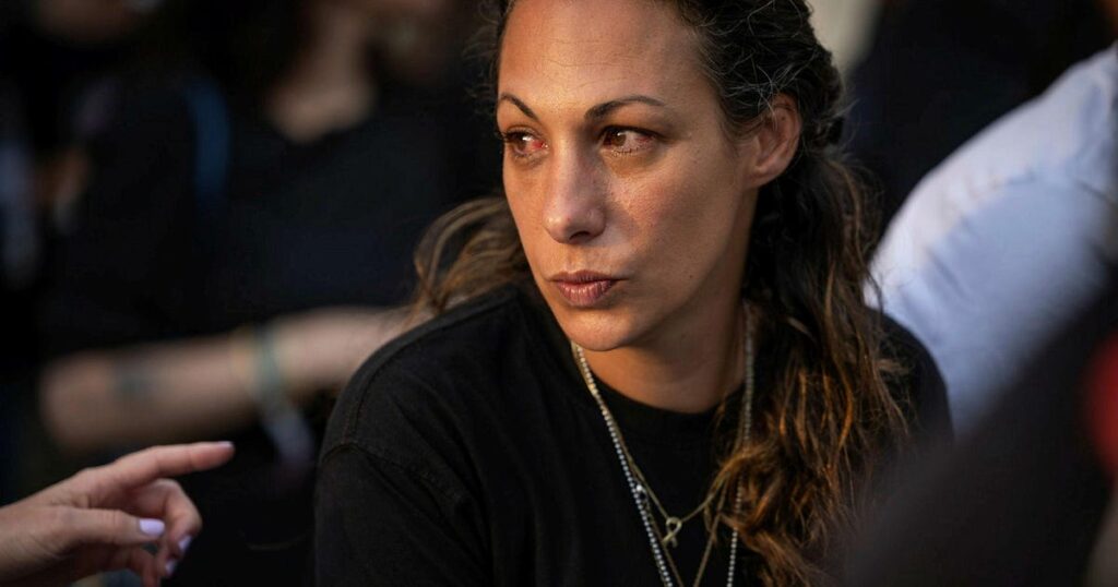 "עמרי ושאר בני הערובה חייבים לחזור – למען הילדים".