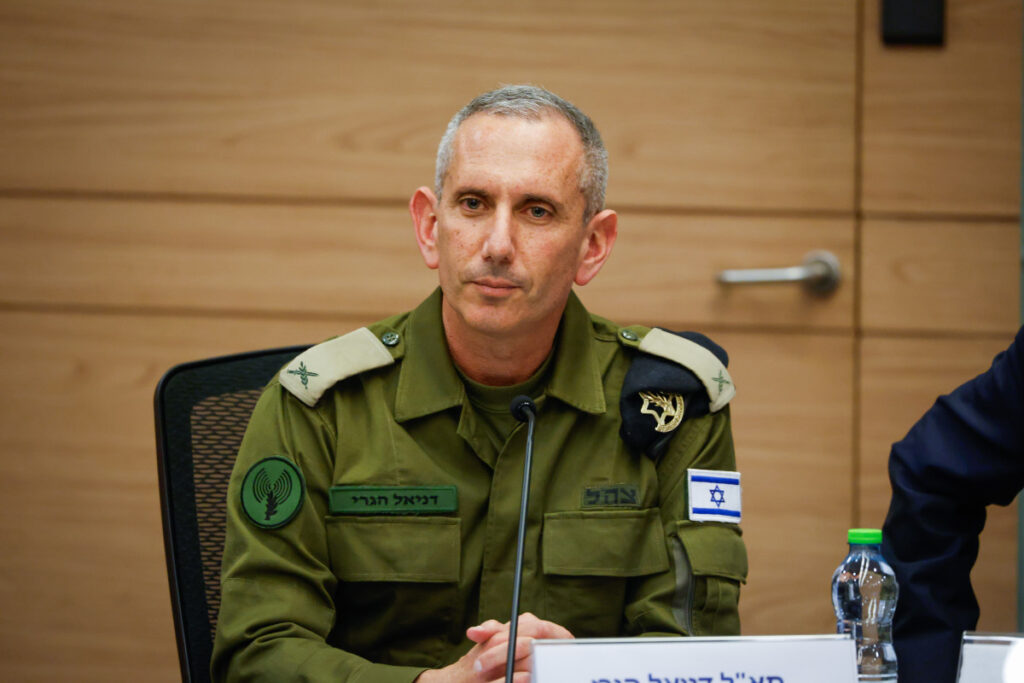 ח"כ עמית הלוי נגד דניאל הגרי: "צריך לתווך עובדות – לא נרטיב"