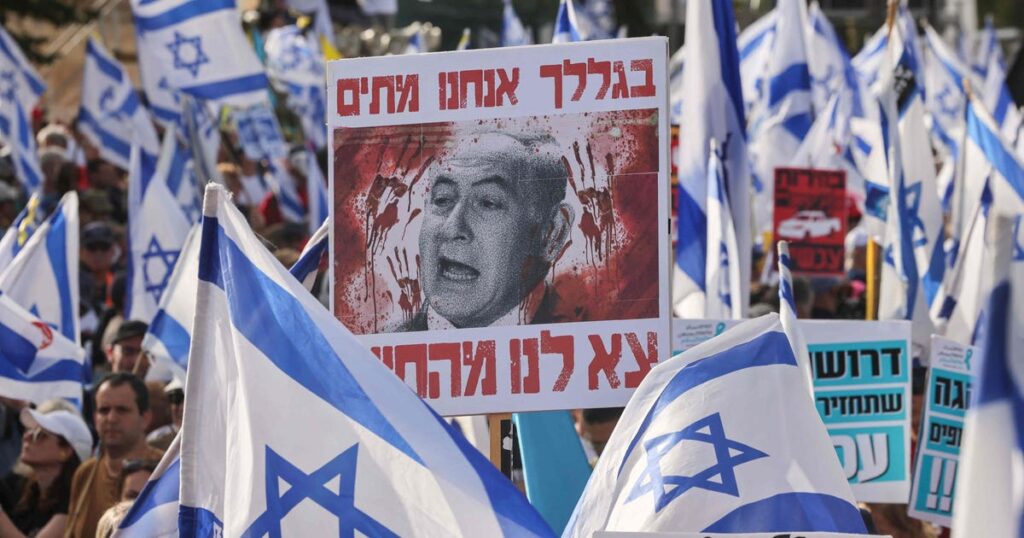 הממשלה הגזענית והאנטי-דמוקרטית הזו היא כלל זר בכל הסטנדרטים. ישראלים חייבים להתקומם – דעה