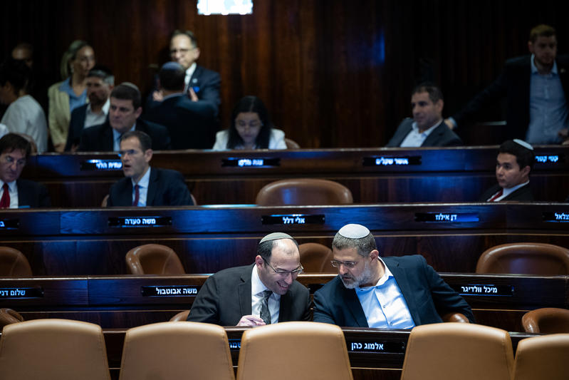 שבוע לאחר שנפלה: אושרה ההצעה לקיים דיון בעניין התנהלות היועמ"שית