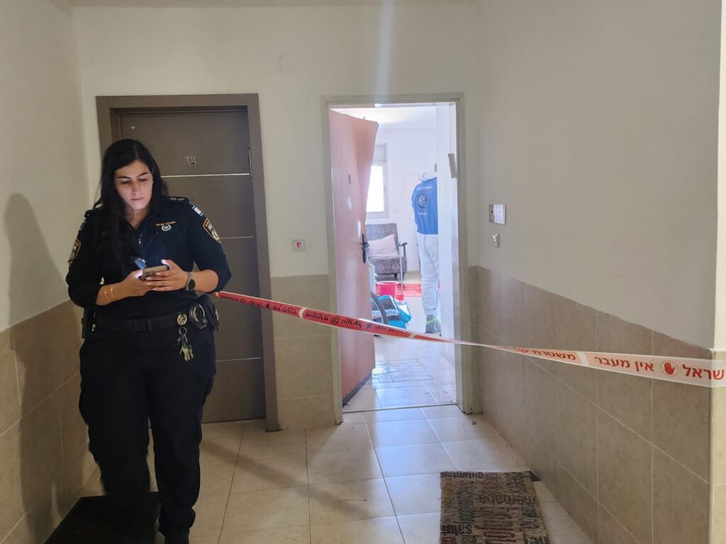 אישה נרצחה ביבנה, בן זוגה נעצר בחשד לרצח