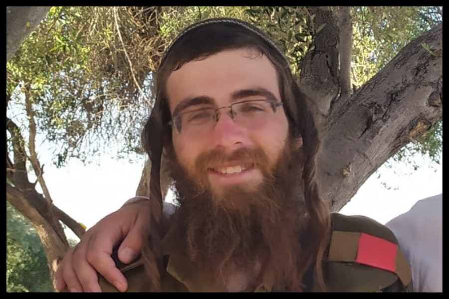 סרן אברהם בן פינחס, בן 24 מהיישוב חרשה, נהרג מירי נ"ט ברפיח