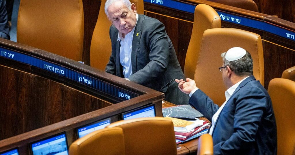 בן גביר קורא לסמוטריץ' להתפטר ביחד מהממשלה אם עסקת בני ערובה תאושר – חדשות ישראל