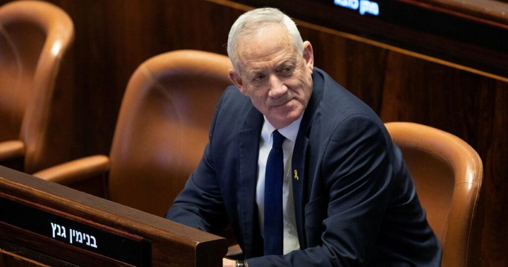 גנץ זקוק למכור כדי להתערב כדי לשמור על ממשלת ישראל הרעילה – דעה – חוות דעת
