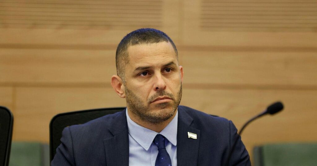 נציב שירות המדינה נתניהו משתמש בקורות החיים המעוטרים שלו כדי לקבל עבודה קודמת – חדשות ישראל