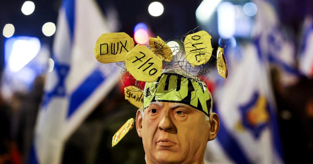 בין השמחה והייסורים על עסקת עזה, ישראלים לא יכולים לנוח עד שכל בני הערובה ישובו לבתיהם – מאמר מערכת הארץ