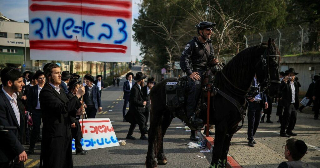 צבא ישראל מוציא צווי מעצר לגברים חרדים המתחמקים משירות צבאי – חדשות ישראל