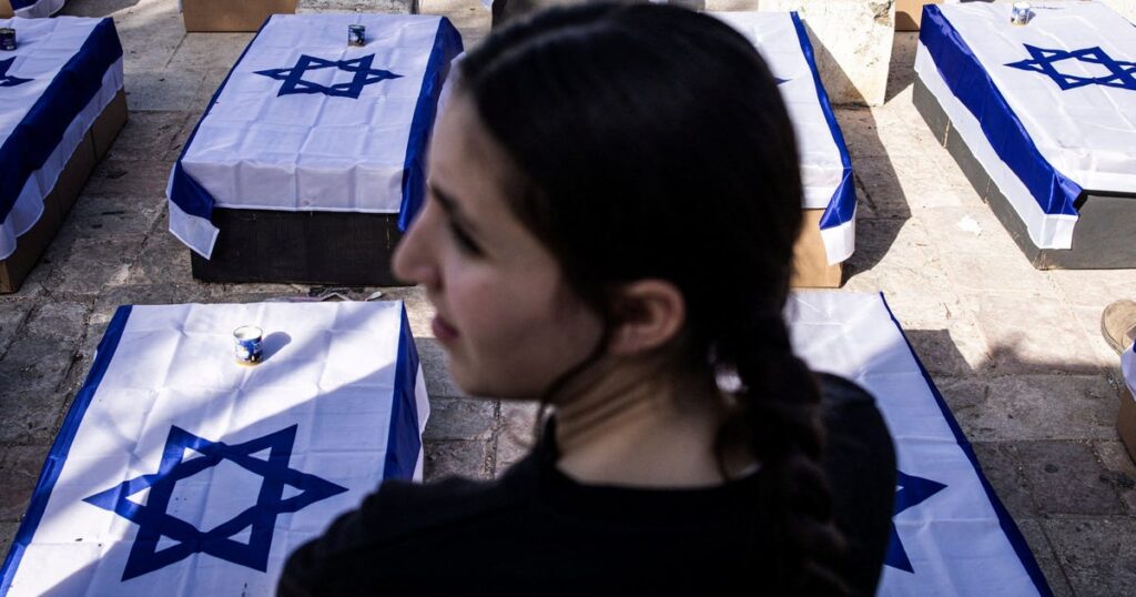 המכחיש הגדול ביותר של הטבח ב-7 באוקטובר הוא ממשלת ישראל עצמה – דעה