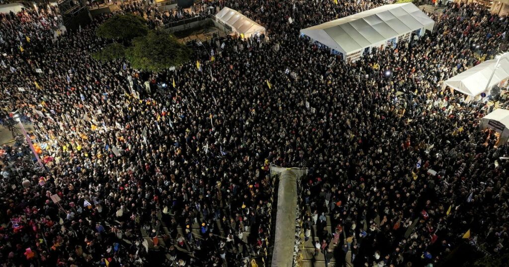 ישראלים מתאספים ברחבי הארץ לאור עסקת בני ערובה והפסקת אש בעזה – חדשות ישראל