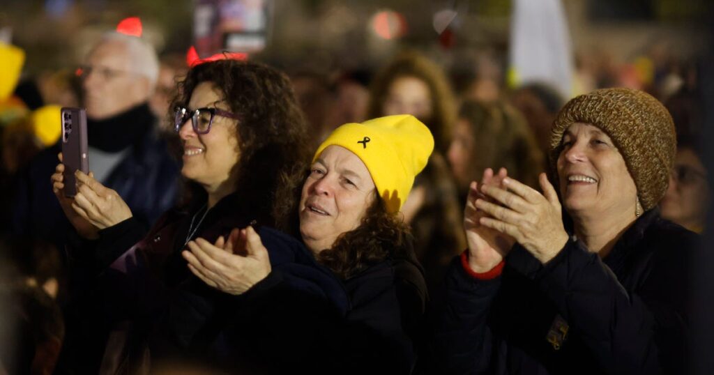 יש קצת אוויר בריאות עכשיו; מגיע לנו להיות מאושרים במקצת – חדשות ישראל